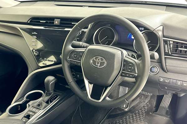 2020 Toyota CAMRY SX ASV70R