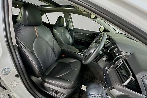 2020 Toyota Camry SL ASV70R
