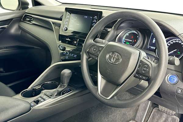 2022 Toyota CAMRY ASCENT HYBRID AXHV70R