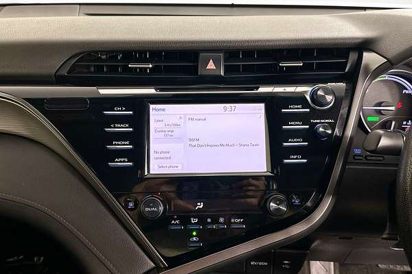 2020 Toyota CAMRY ASCENT HYBRID AXVH70R