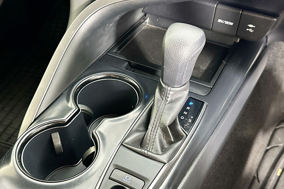 2019 Toyota Camry ASCENT ASV70R