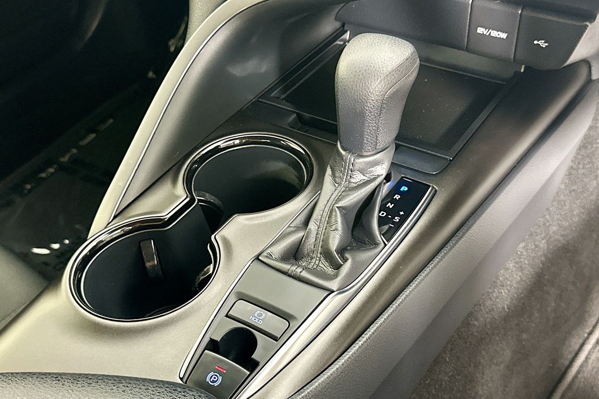 2024 Toyota CAMRY ASCENT AXVA70R