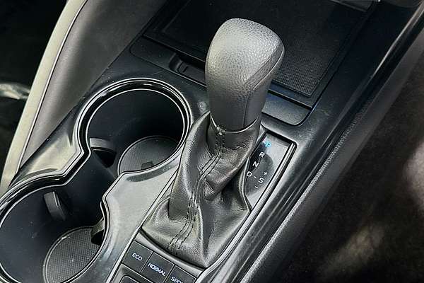 2020 Toyota CAMRY Ascent AXVH70R