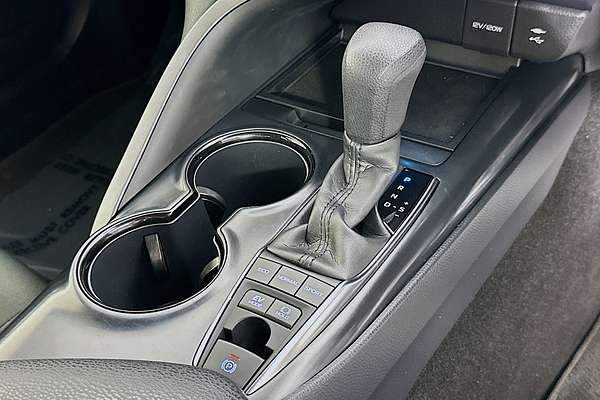 2020 Toyota Camry ASCENT HYBRID AXVH70R