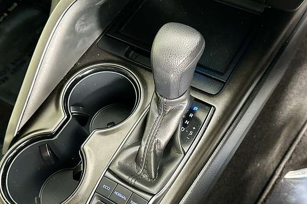 2021 Toyota CAMRY ASCENT AXVA70R
