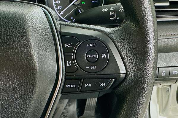 2020 Toyota CAMRY ASCENT HYBRID AXVH71R