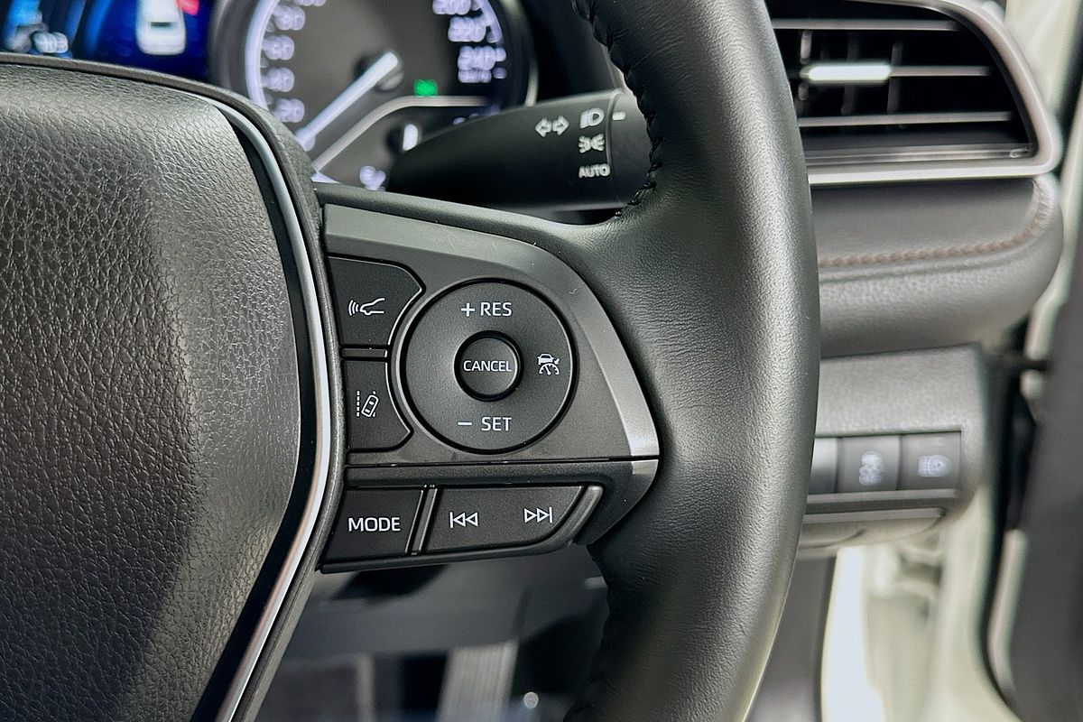 2018 Toyota CAMRY ASCENT SPORT ASV70R