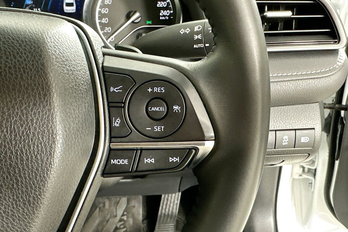 2020 Toyota CAMRY SX ASV70R