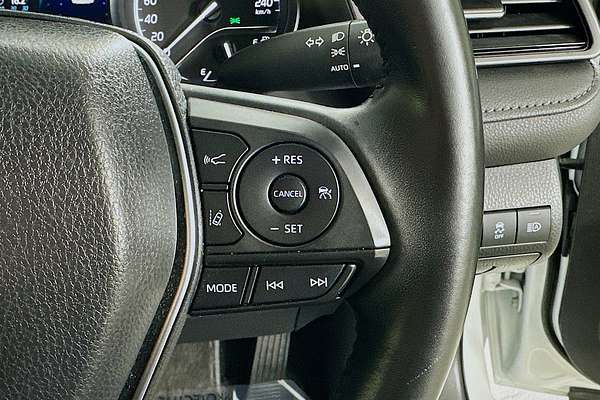 2021 Toyota CAMRY ASCENT SPORT HYBRID AXVH70R