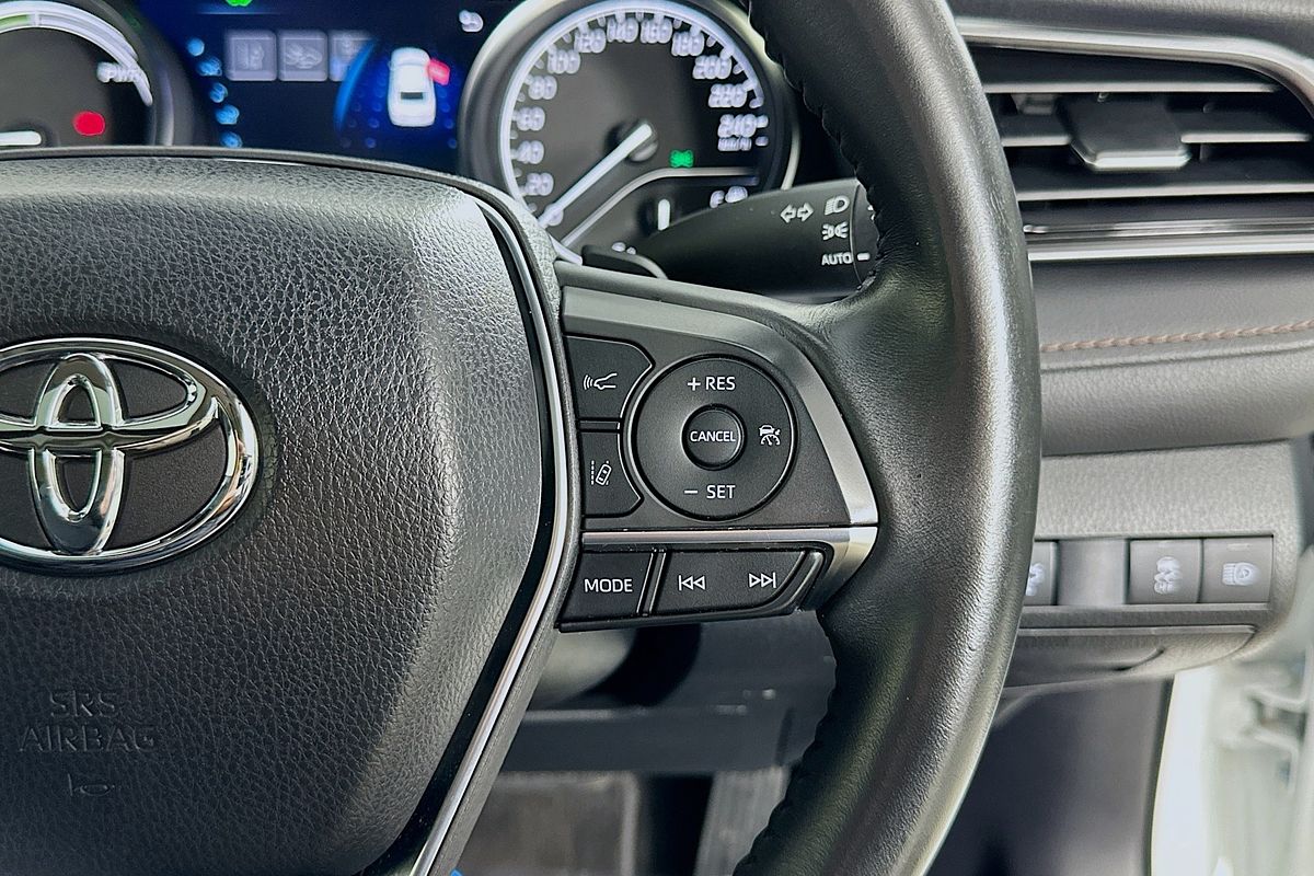 2019 Toyota CAMRY SL HYBRID AXVH71R