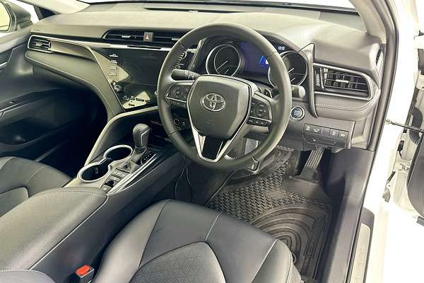 2020 Toyota CAMRY SX ASV70R