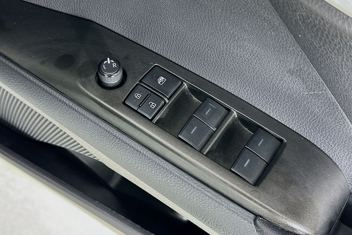 2021 Toyota CAMRY ASCENT ASV70R