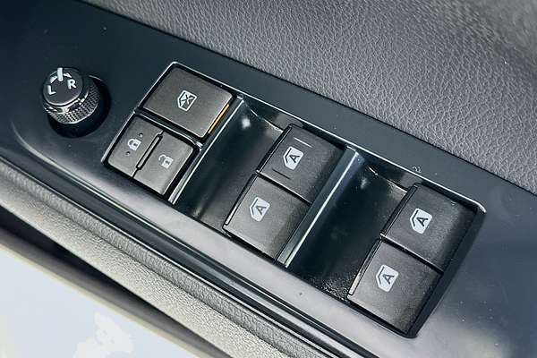 2021 Toyota CAMRY ASCENT HYBRID AXVH70R