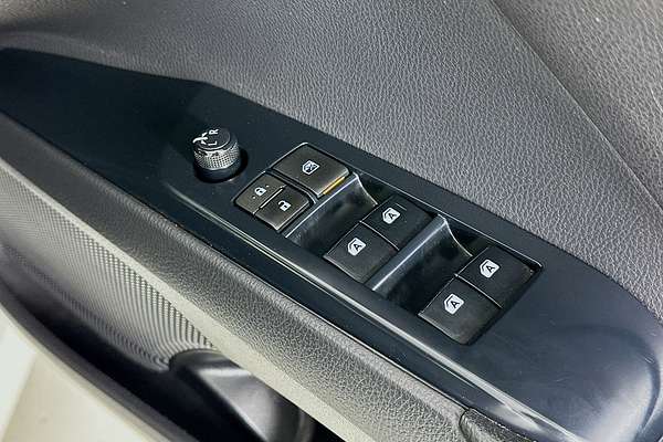 2020 Toyota Camry Ascent AXVH71R