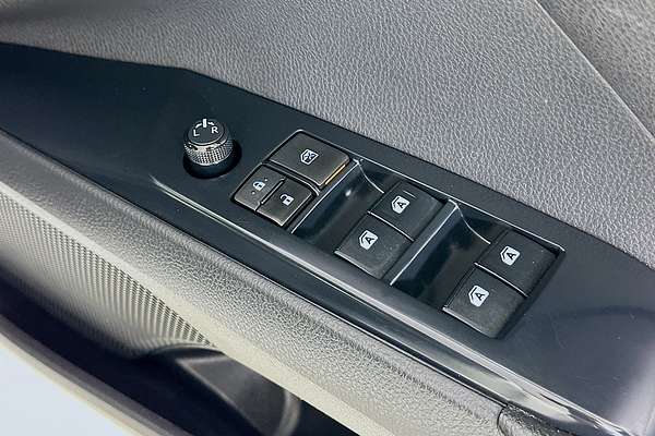 2020 Toyota Camry ASCENT HYBRID AXVH70R