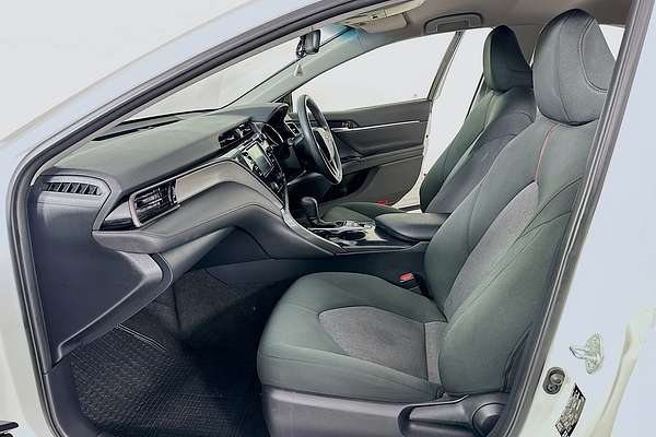 2020 Toyota Camry Ascent AXVH71R