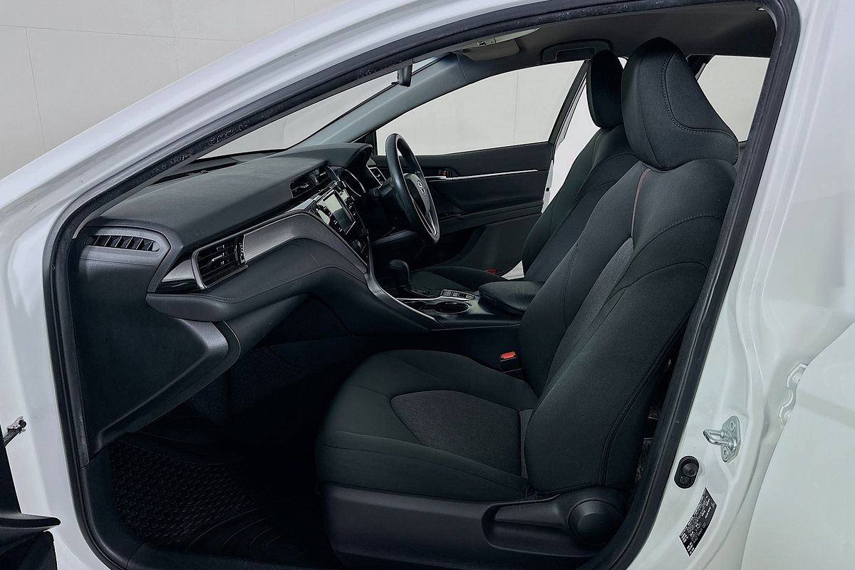 2020 Toyota Camry ASCENT HYBRID AXVH70R