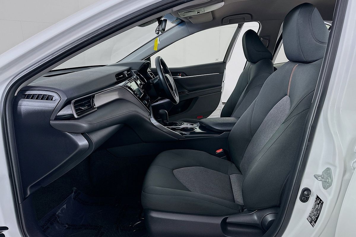 2020 Toyota Camry ASCENT HYBRID AXVH70R