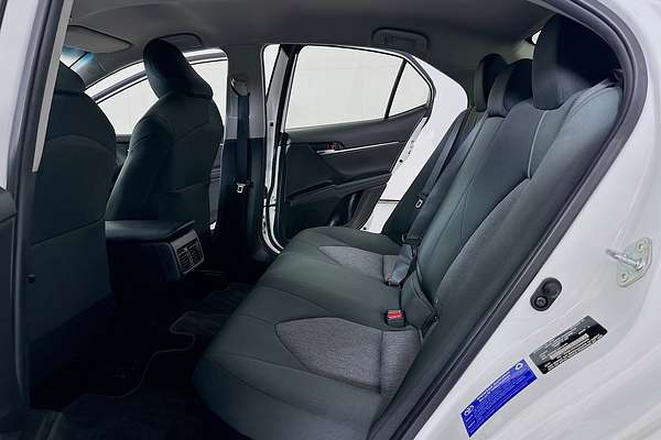 2021 Toyota CAMRY ASCENT HYBRID AXVH70R