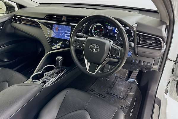 2019 Toyota CAMRY SL HYBRID AXVH71R