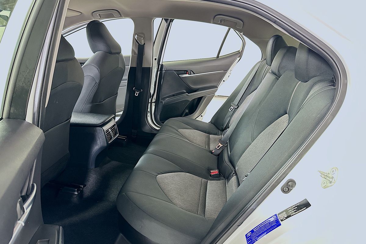 2022 Toyota CAMRY ASCENT HYBRID AXHV70R