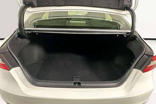 2020 Toyota Camry ASCENT ASV70R