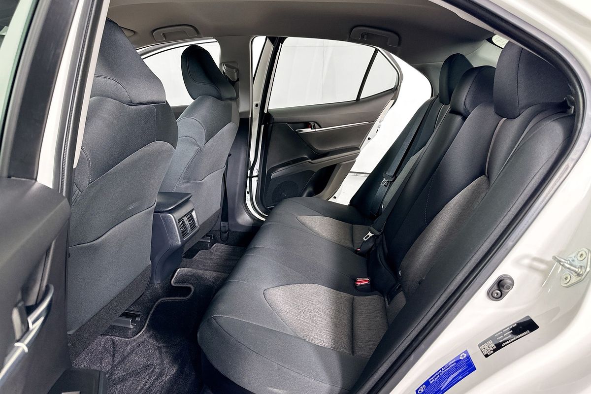 2022 Toyota CAMRY ASCENT HYBRID AXHV70R