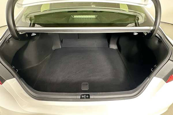 2019 Toyota Camry ASCENT ASV70R