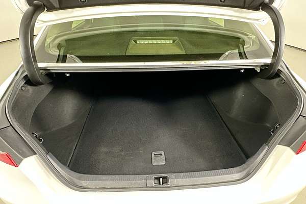 2019 Toyota Camry ASCENT ASV70R