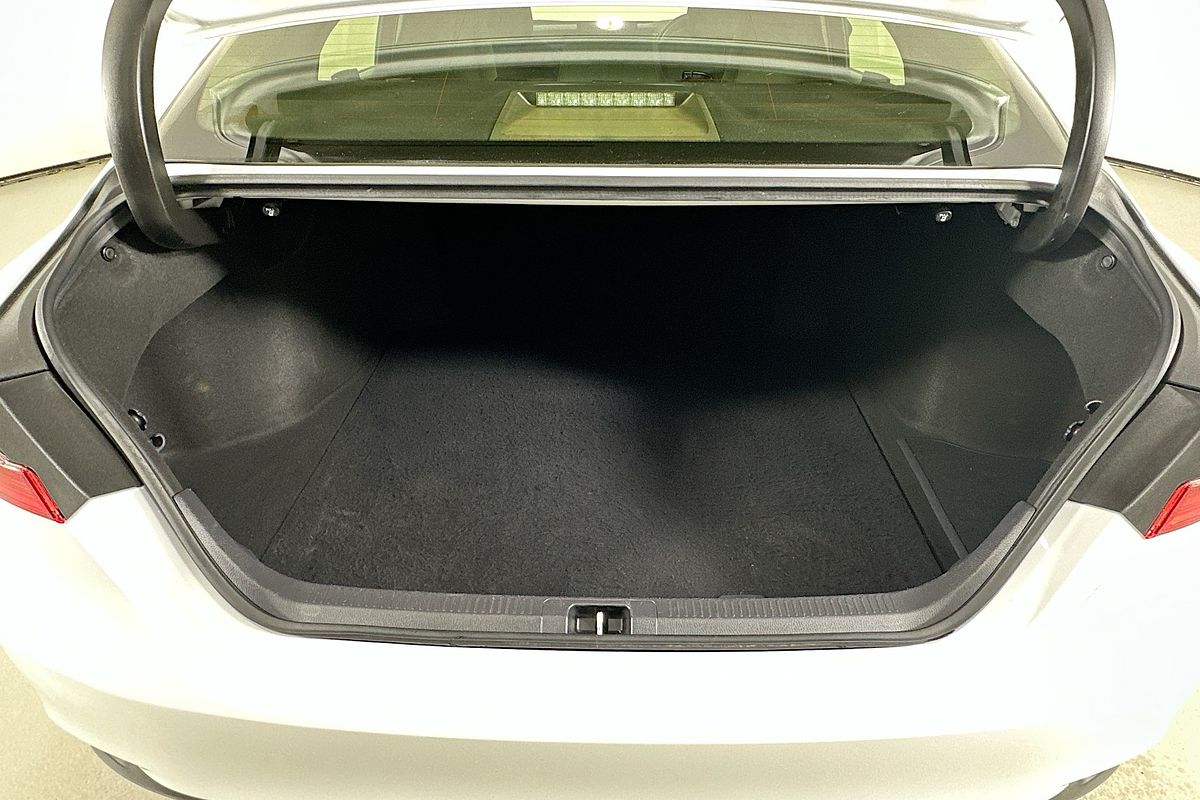 2023 Toyota CAMRY ASCENT HYBRID AXHV70R