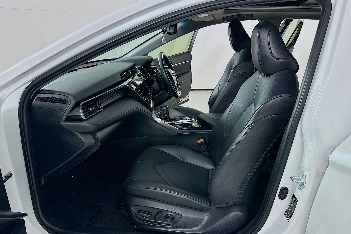 2020 Toyota Camry SL ASV70R