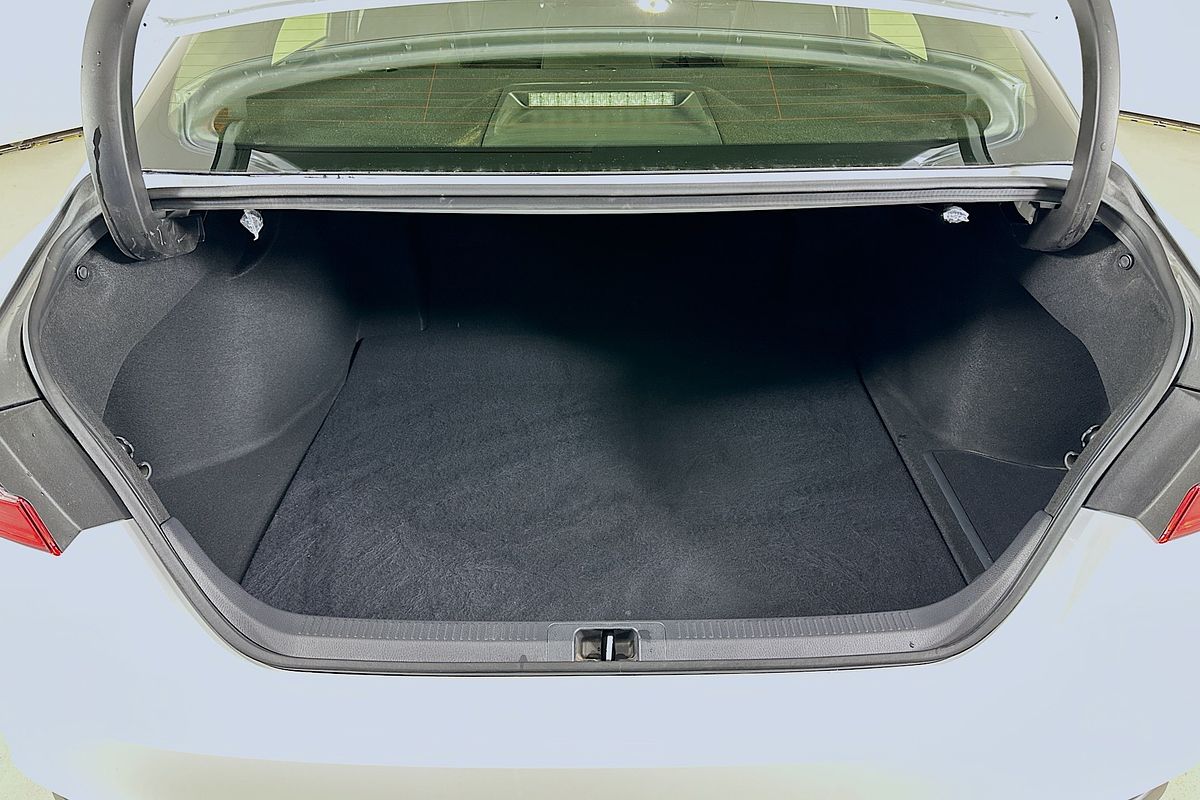 2024 Toyota CAMRY ASCENT HYBRID AXHV70R
