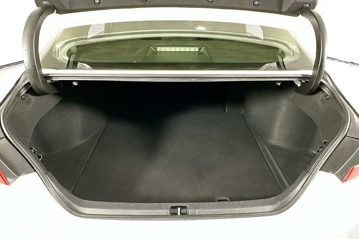 2023 Toyota CAMRY ASCENT HYBRID AXHV70R