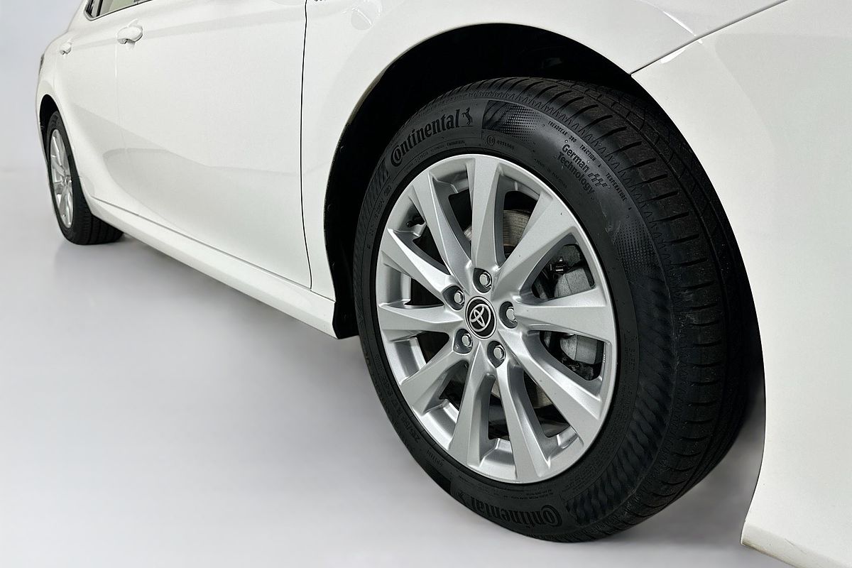 2020 Toyota CAMRY ASCENT HYBRID AXVH71R
