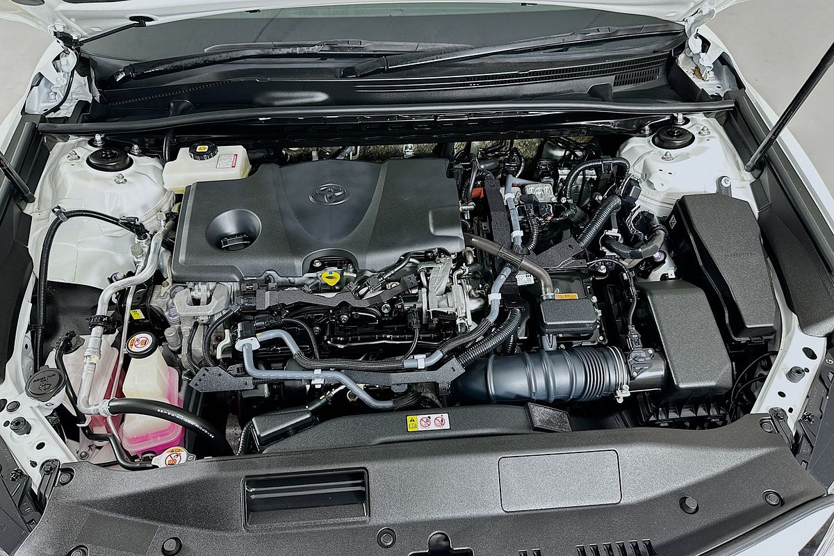 2020 Toyota CAMRY ASCENT HYBRID AXVH71R