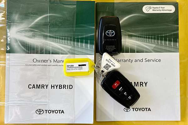 2023 Toyota CAMRY ASCENT HYBRID AXHV70R