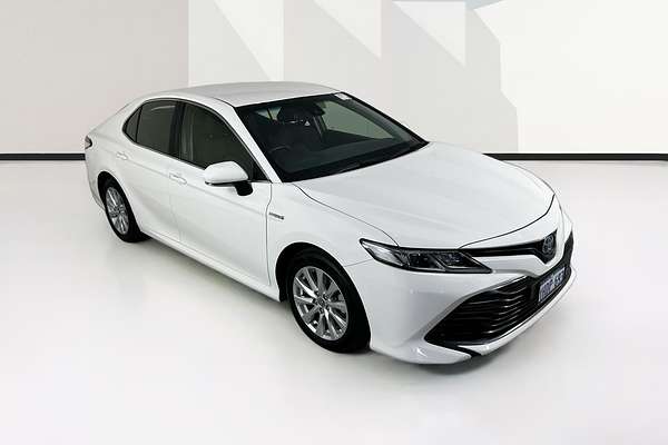 2020 Toyota CAMRY Ascent AXVH70R