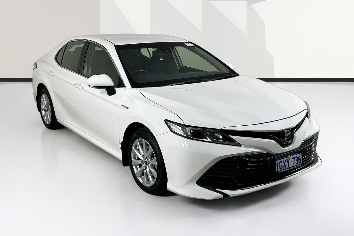 2019 Toyota CAMRY ASCENT HYBRID AXVH71R