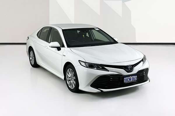 2020 Toyota Camry ASCENT HYBRID AXVH70R