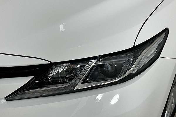 2020 Toyota CAMRY ASCENT HYBRID AXVH71R