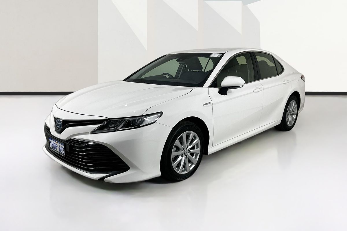 2020 Toyota CAMRY Ascent AXVH70R