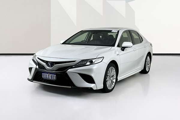 2019 Toyota CAMRY SL HYBRID AXVH71R