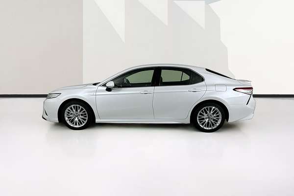 2019 Toyota CAMRY SL HYBRID AXVH71R