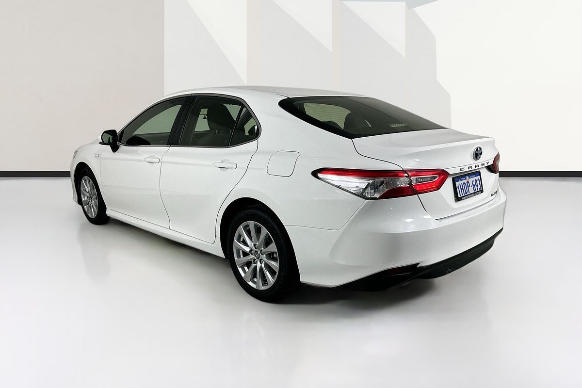 2020 Toyota CAMRY Ascent AXVH70R