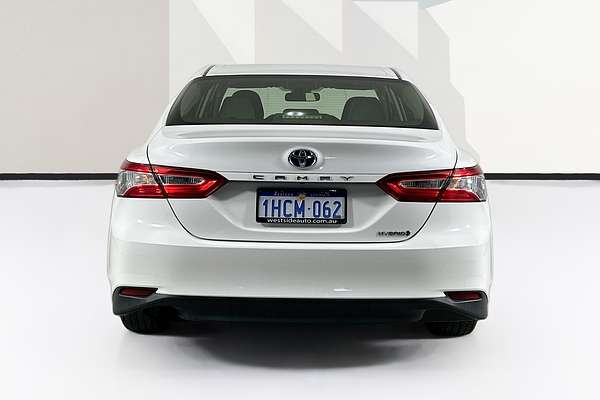 2020 Toyota CAMRY ASCENT HYBRID AXVH70R