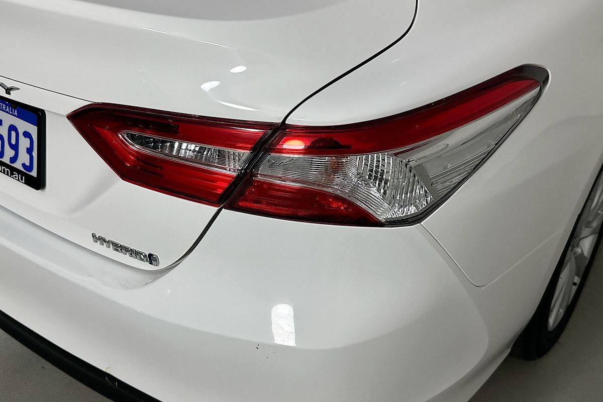 2020 Toyota CAMRY Ascent AXVH70R