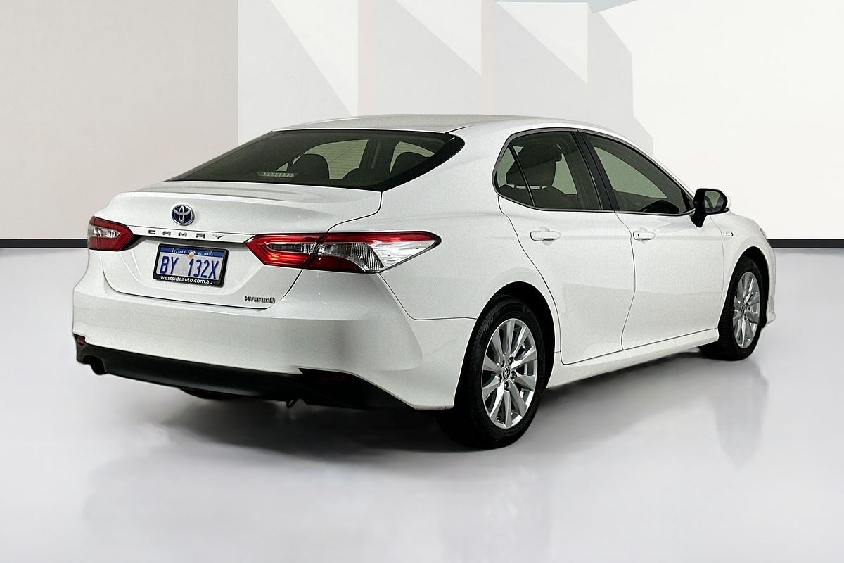 2020 Toyota CAMRY ASCENT HYBRID AXVH71R