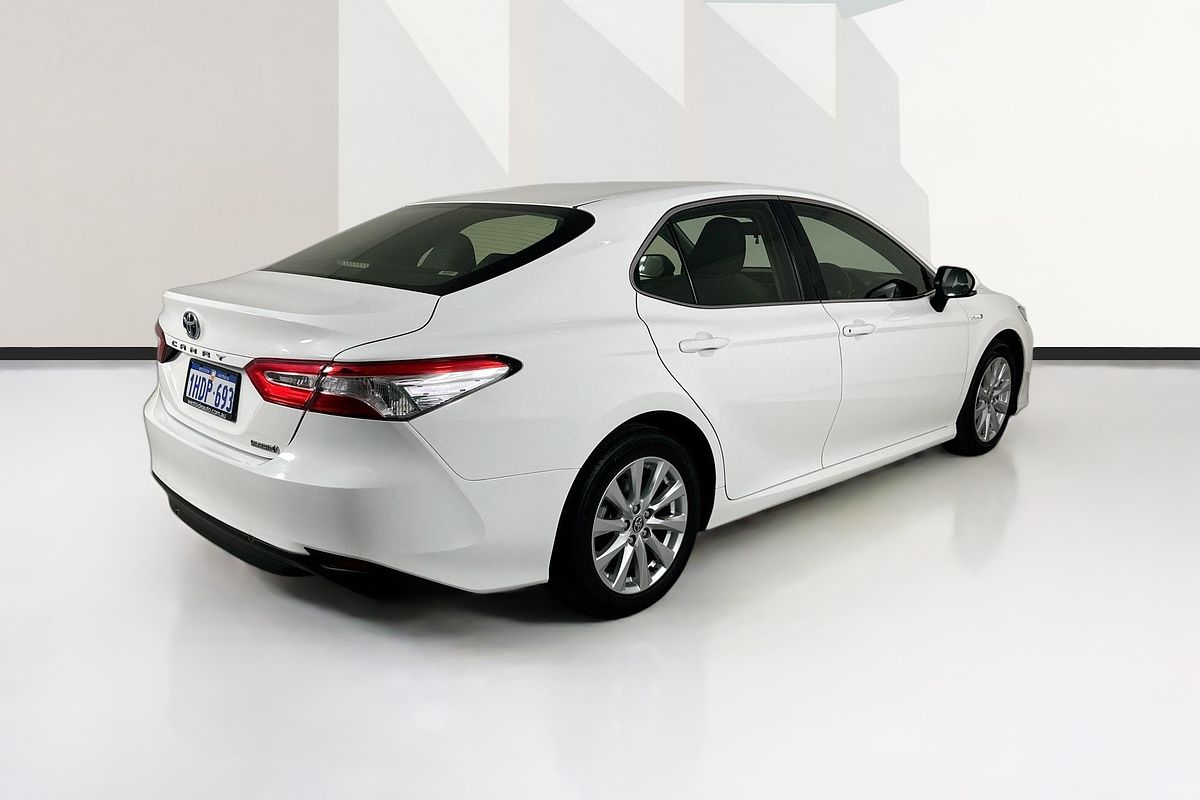 2020 Toyota CAMRY Ascent AXVH70R
