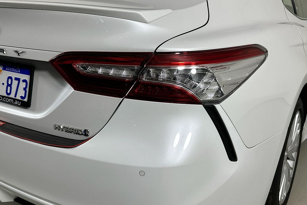 2019 Toyota CAMRY SL HYBRID AXVH71R