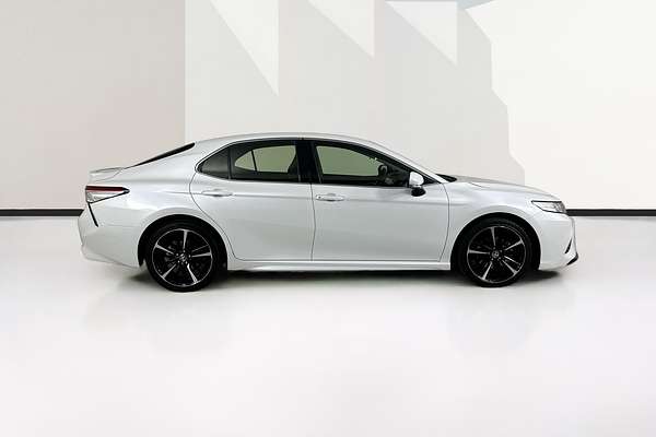 2020 Toyota CAMRY SX ASV70R